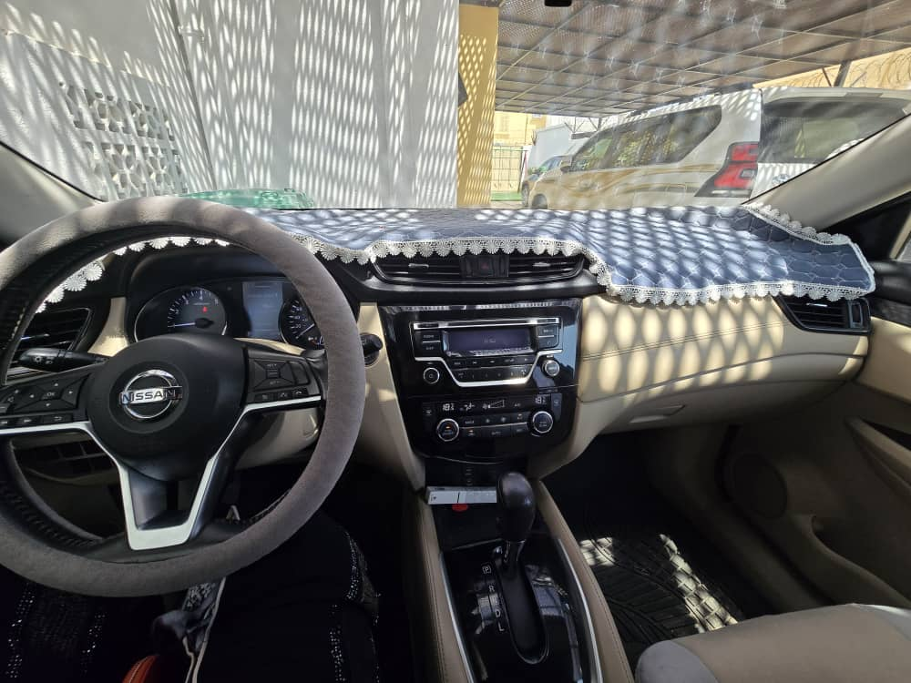 Nissan Essence 2018
