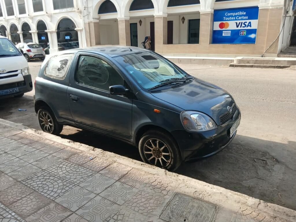 Toyota Yaris 2003