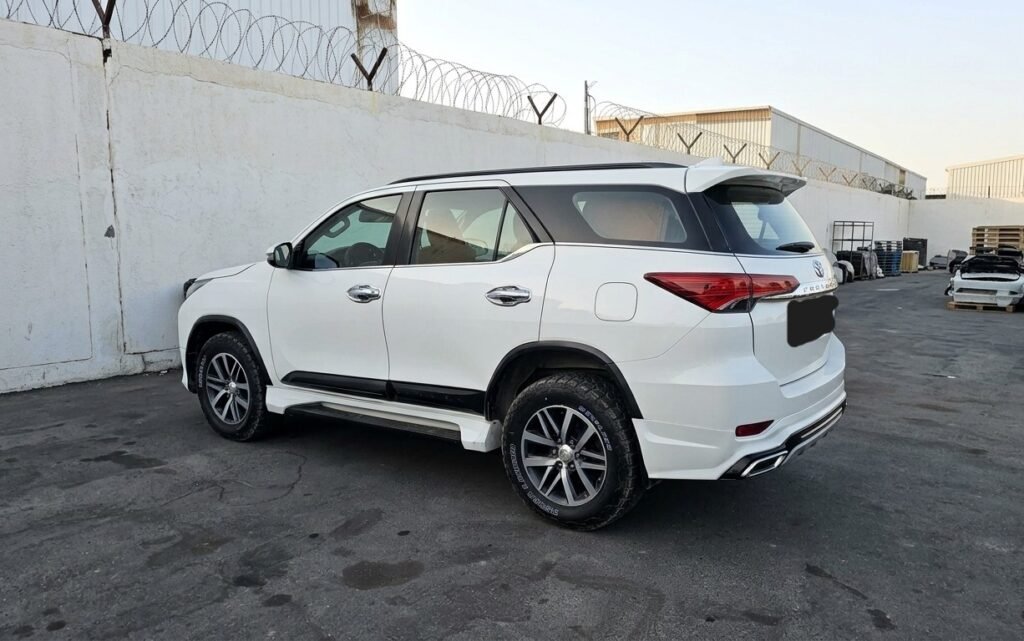 TOYOTA FORTUNER VXR 2020