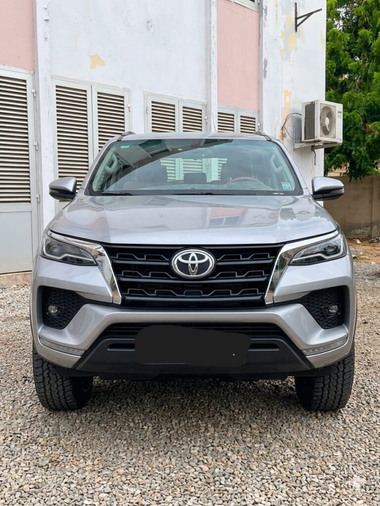 Toyota Fortuner 2022