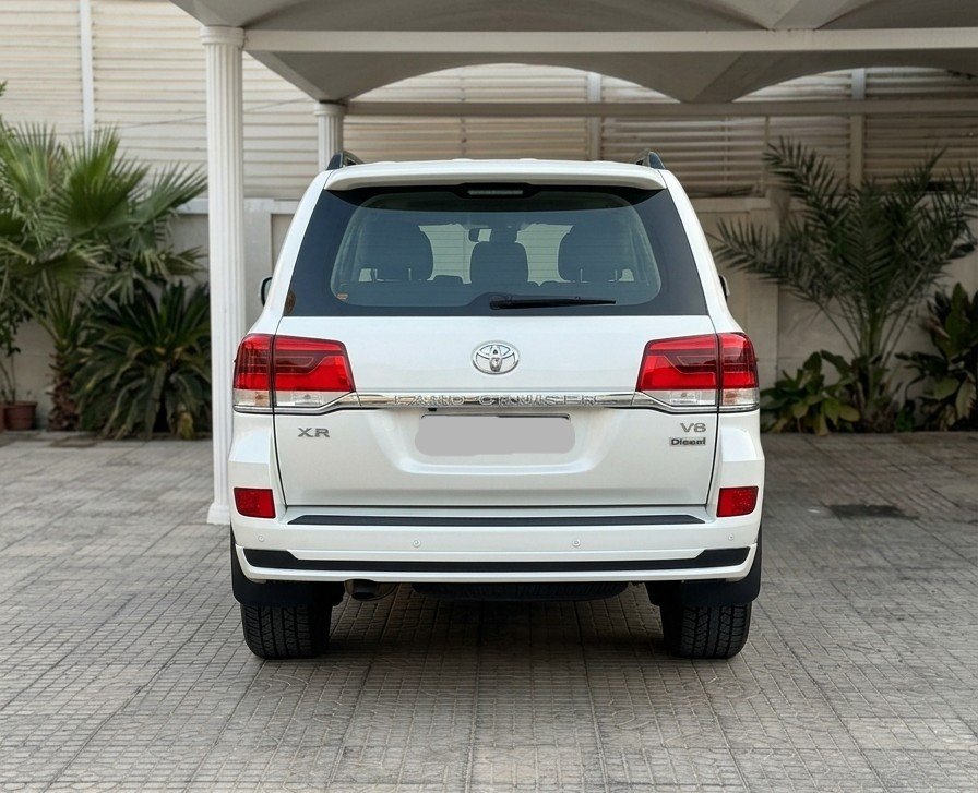 Toyota V8 2020