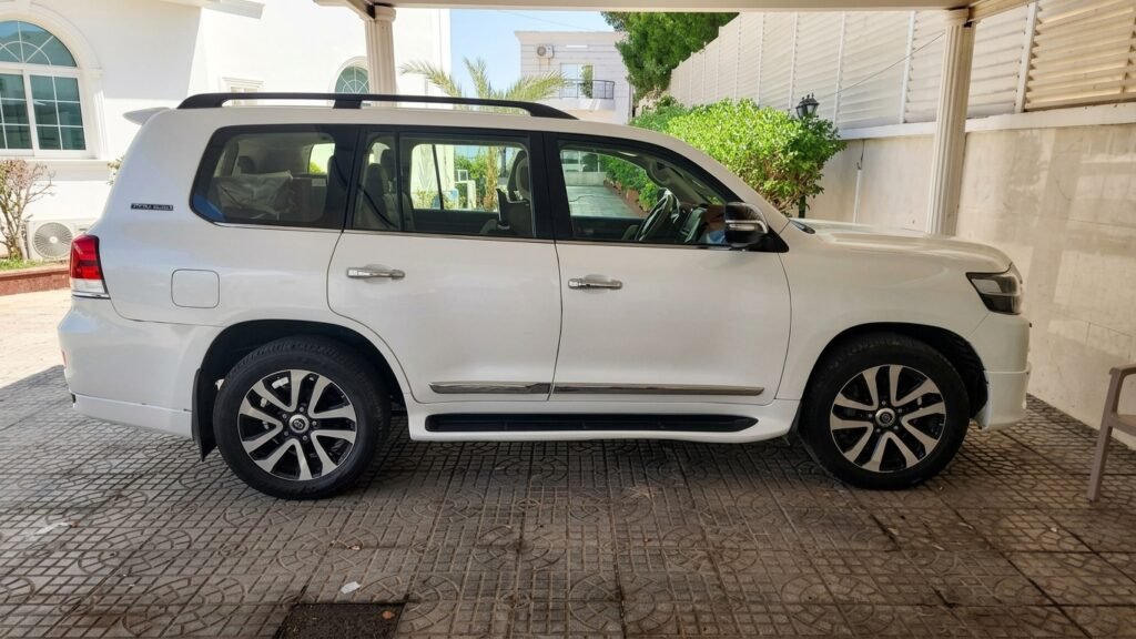 Toyota V8 2020