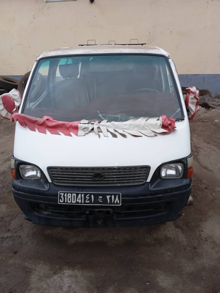 Toyota Mini-bus en excellent état