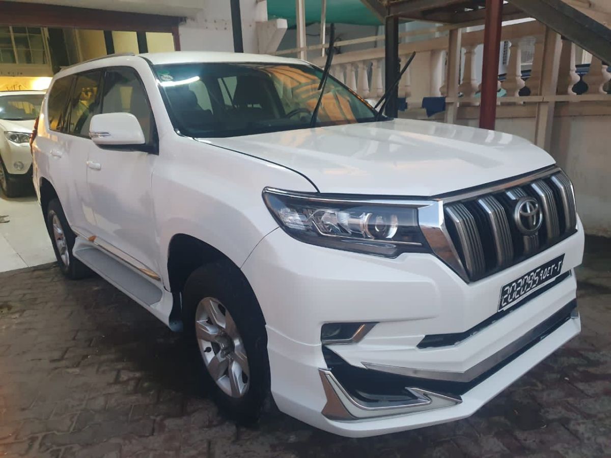 TOYOTA LANDCRUISER PRADO TXL 2017