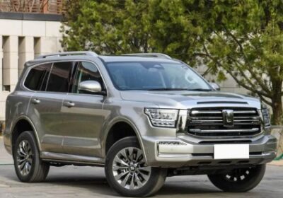 service-de-location-voiture-avec-chauffeur-YRx