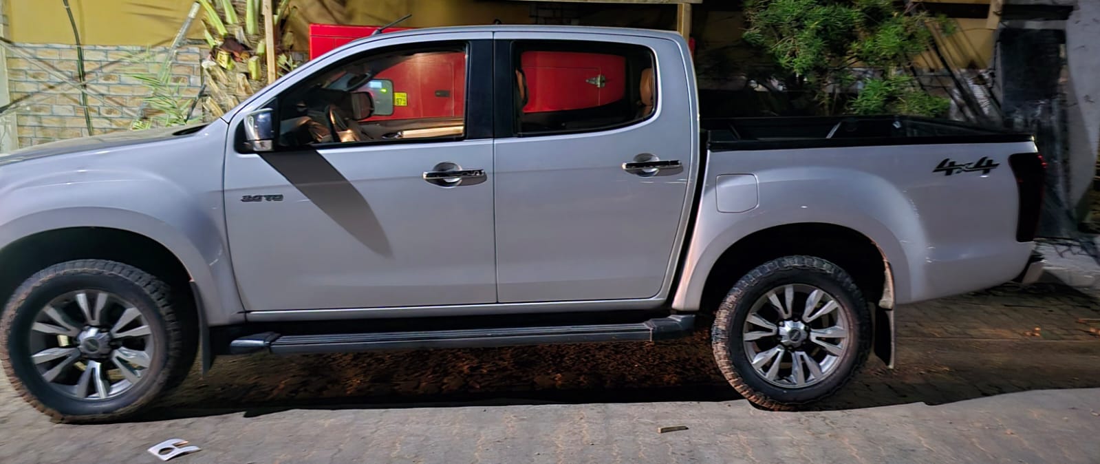 À VENDRE – Isuzu D-Max 2023 🚘